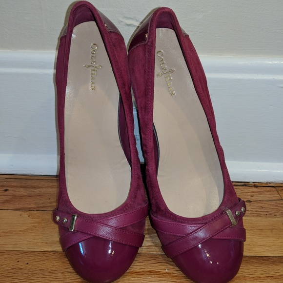 Cole Haan Ballet flats with a little bit of heel - Picture 1 of 5
